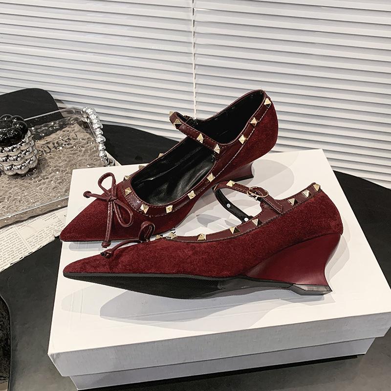 Fashion Designer Women's Shoes Fashion Bow High Heels Single Shoe Retro Rivet High Heels Banquet Party Shoes for Women Pointed Toe Pumps