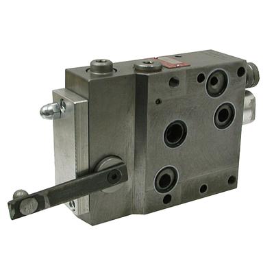 Hydraulic Distributor 220BAR 60L/min M18 CASE IH 0521705040 0521705044