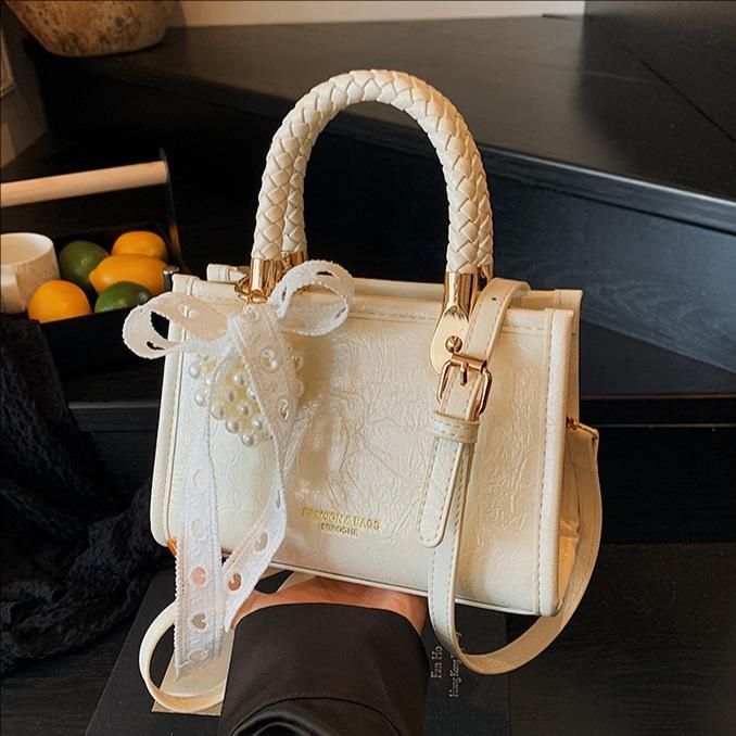 Fashion Versatile Portable Small Square Bag Women's New Solid Color Shoulder Messenger Bag