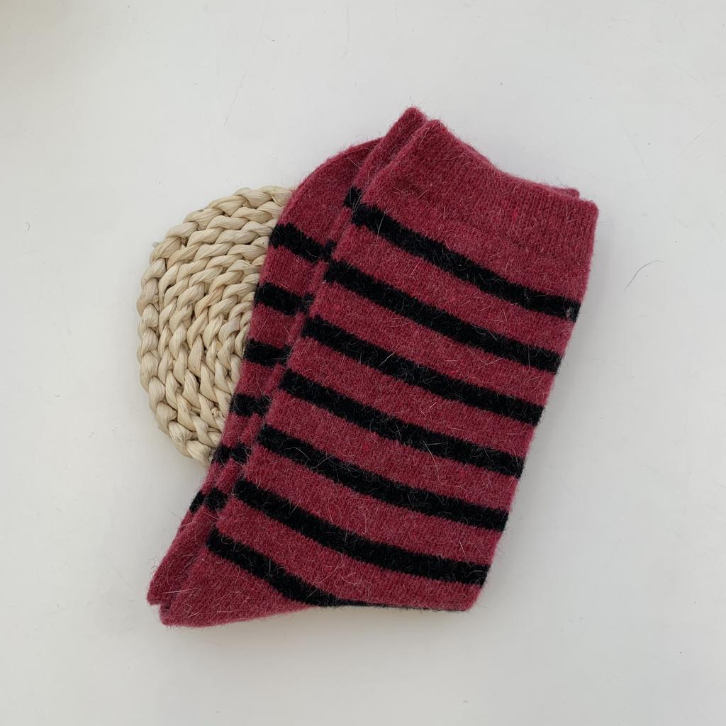 20% Kaninchenhaar Damen Socken Lässig Gestreift Kaschmirwolle Lange Socken Damen Winter Dick Warm Streetwear Thermische Socken Geschenke