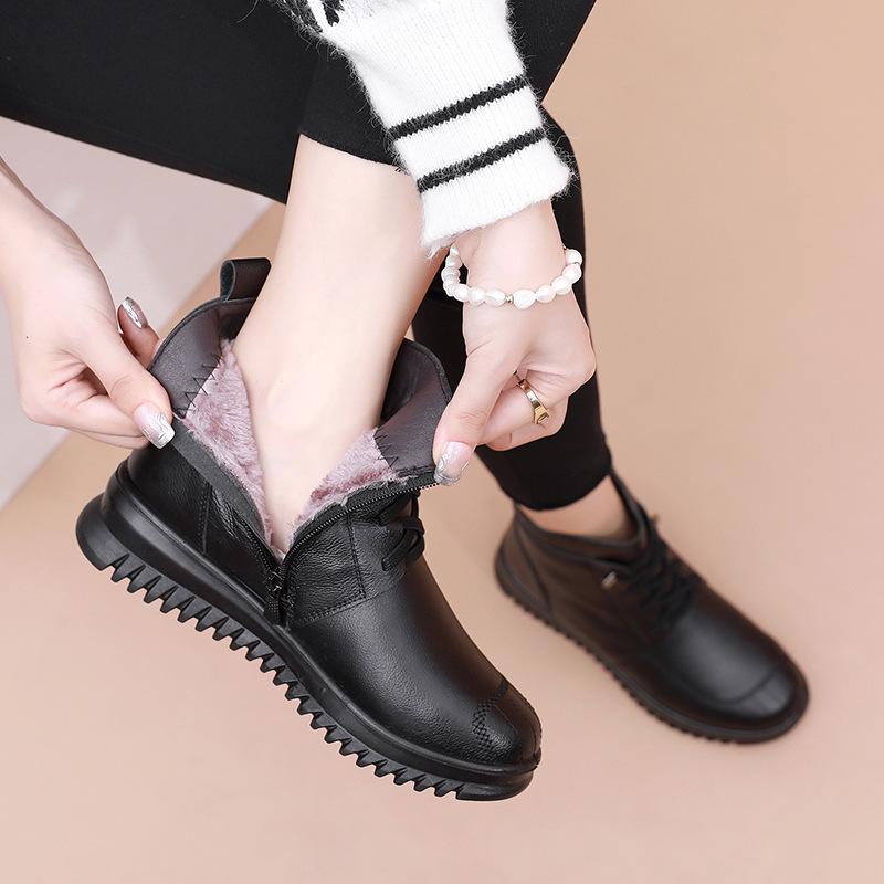 "New Autumn Genuine Leather Non-Slip Soft Cotton Shoes for Middle-Aged and Elderly Women"