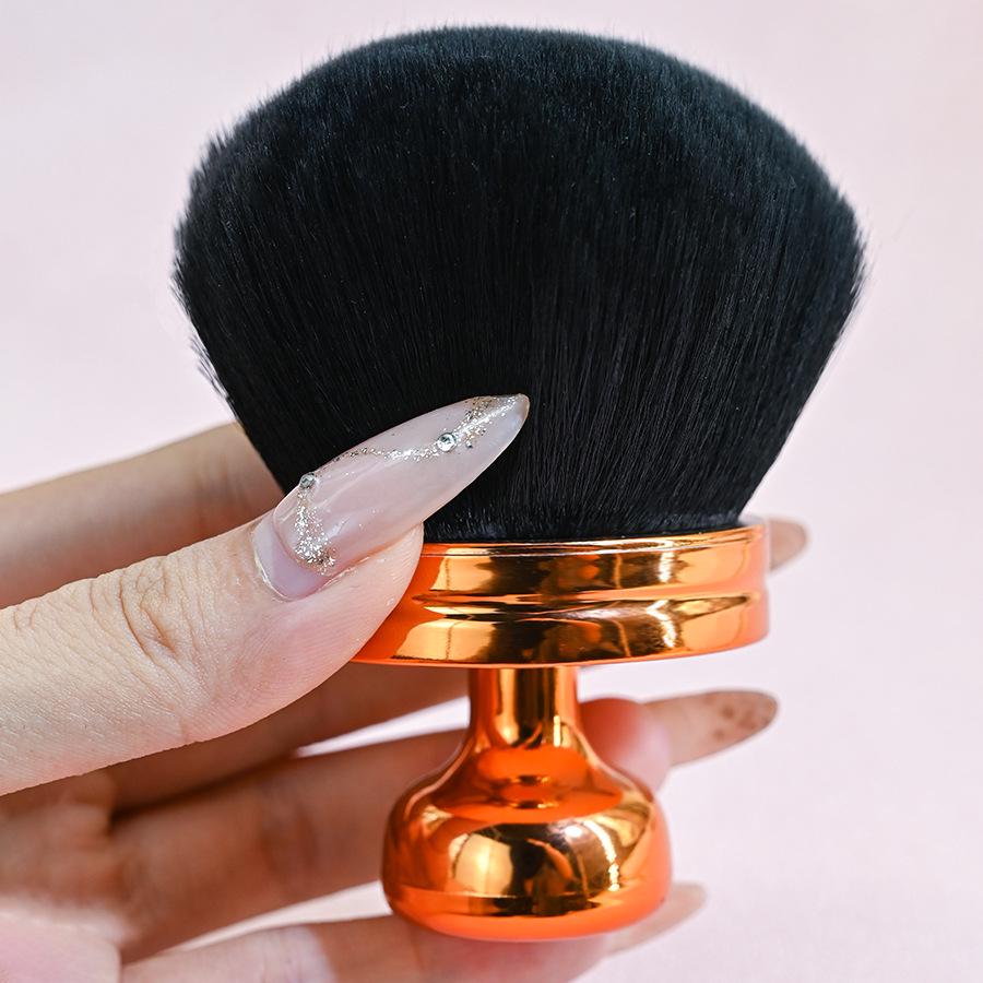 New Large Mushroom Head Powder & Blush Brush - Multifunctional, Fluffy, Soft Makeup Brush