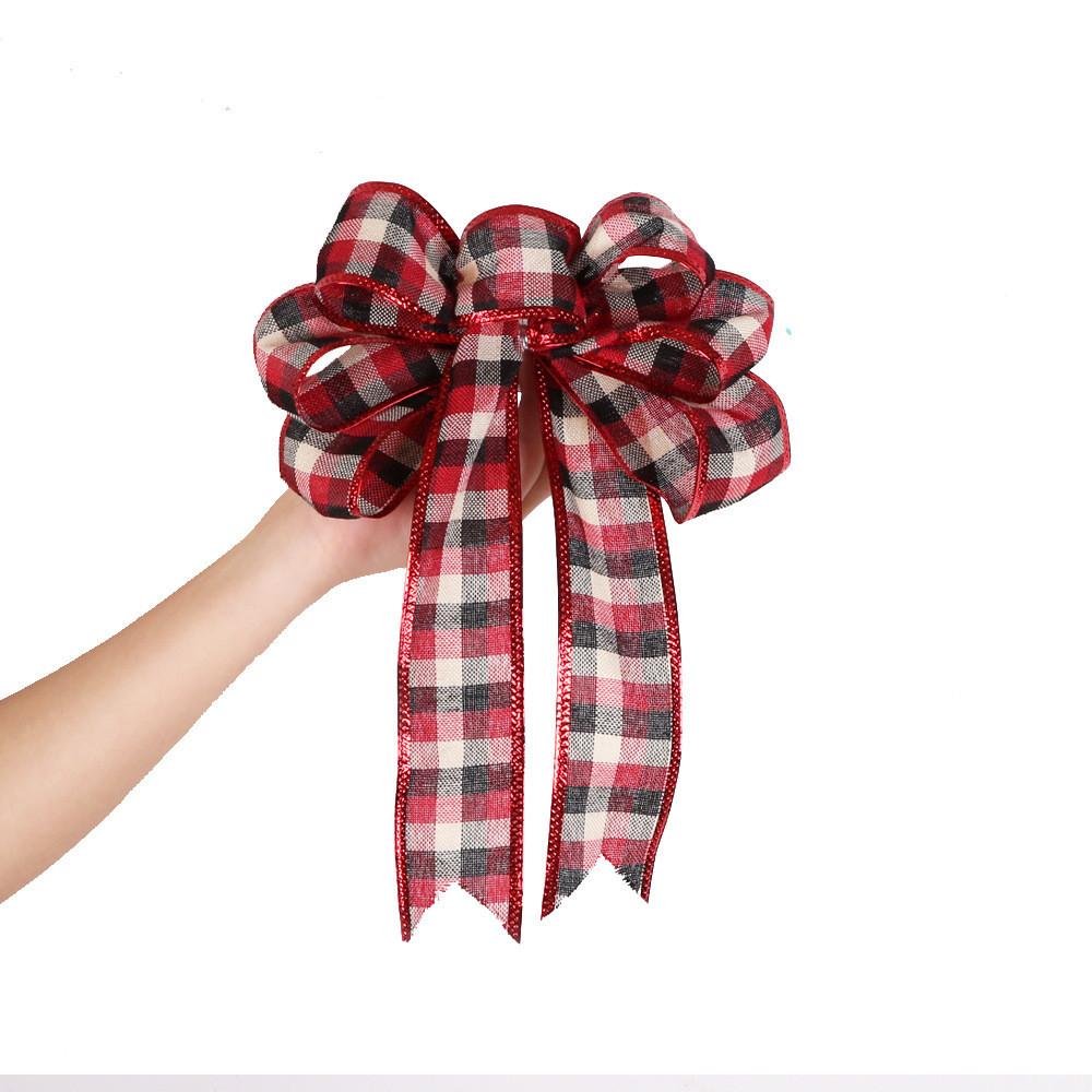 

Красный красивый рождественский бант ручной работы для очаровательной елки и декора венка