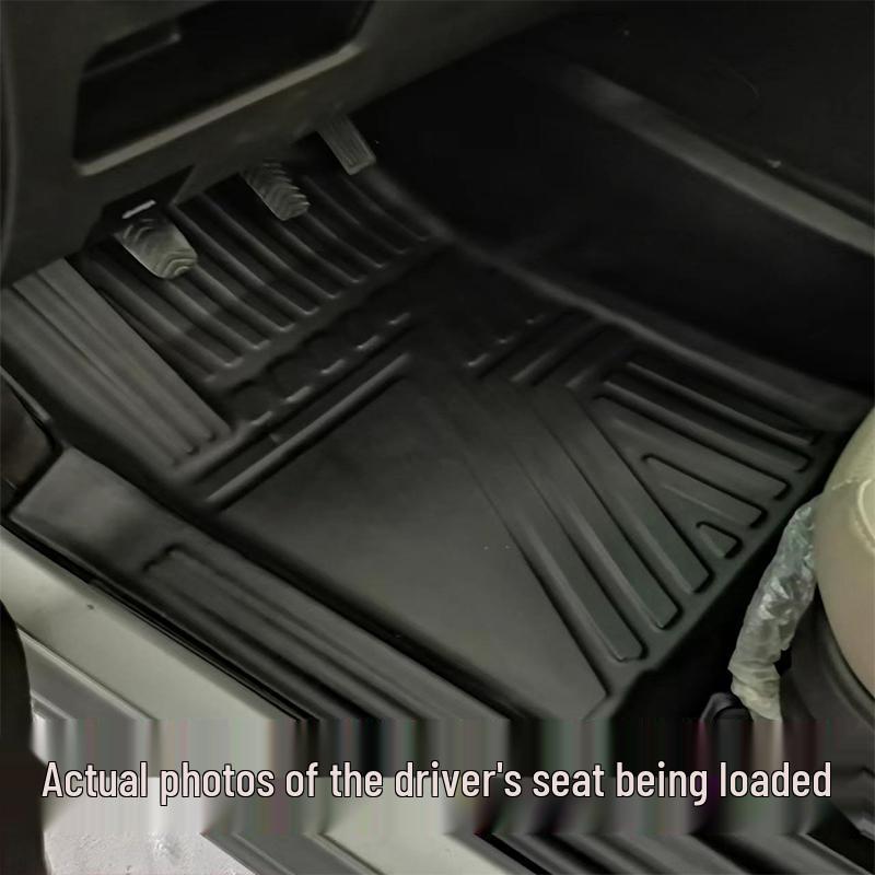 Compatible Silk Loop Floor Mats for Wuling Hongguang S, S3, S5, S1, and Rongguang V 7-Seater Models