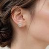 1 Pair Snowflake Stud Earrings for Women, Cubic Zirconia Wedding Engagement Statement Earrings, Winter Snowflake Jewelry Accessory