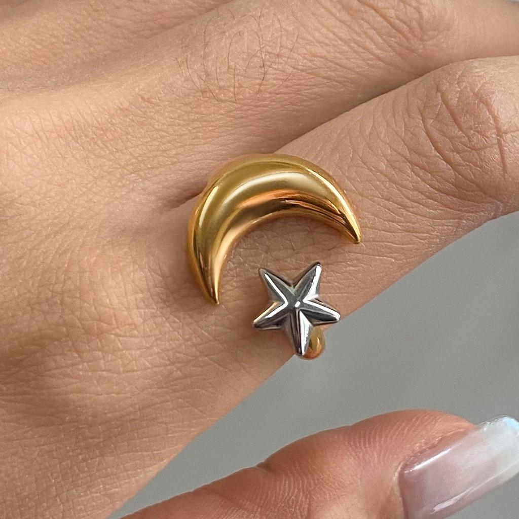 Yori Lucky Star Moon Stainless Steel Ring 18K PVD Plated Texture Waterproof Golden Jewelry Recommend Gift