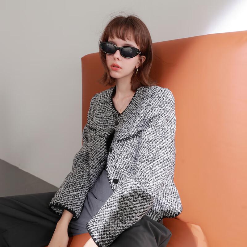 

Sancai Textured Wool Blend Short Coat XL