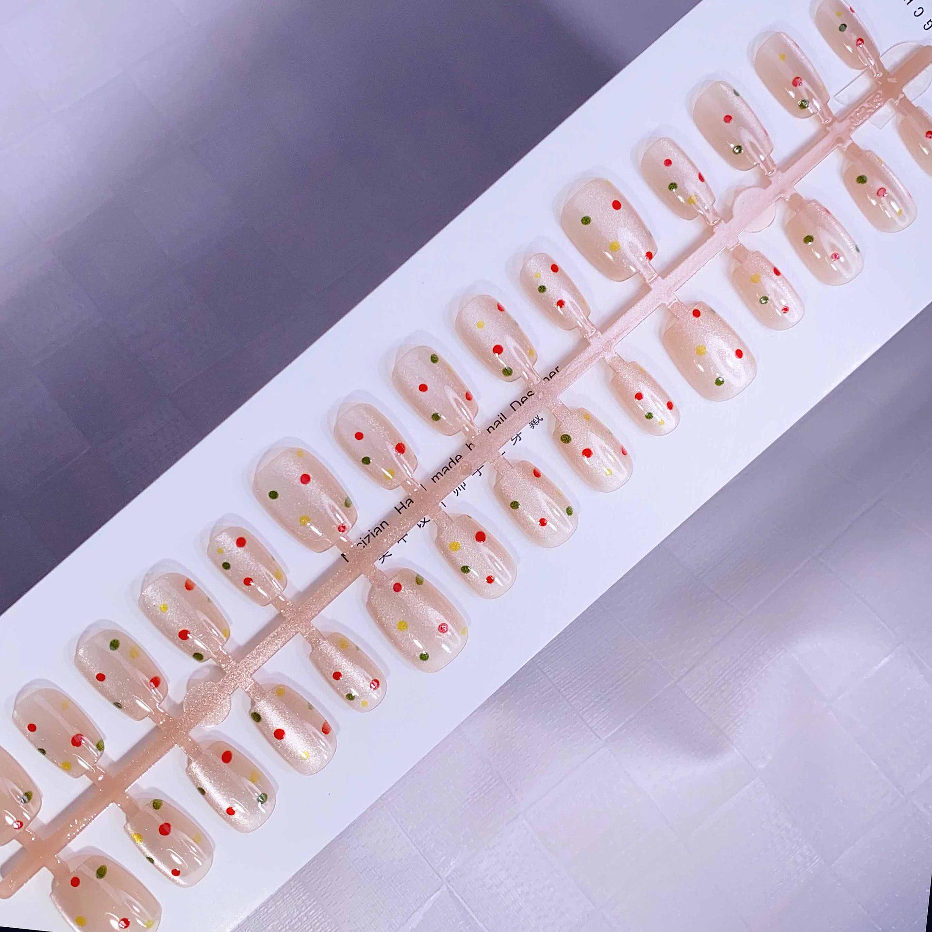

Cat Eye Pre-made Wearable Nail Tips - 30 Piece Collection of Strip Nail Art False Nails