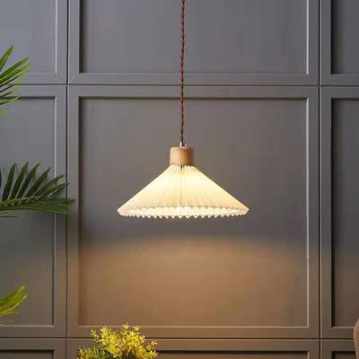 Retro Pleated Pendant Light For Living Dining Room Bedside Solid Wooden Ceiling Hanging Fabric Lampshade Bar Home Decoration