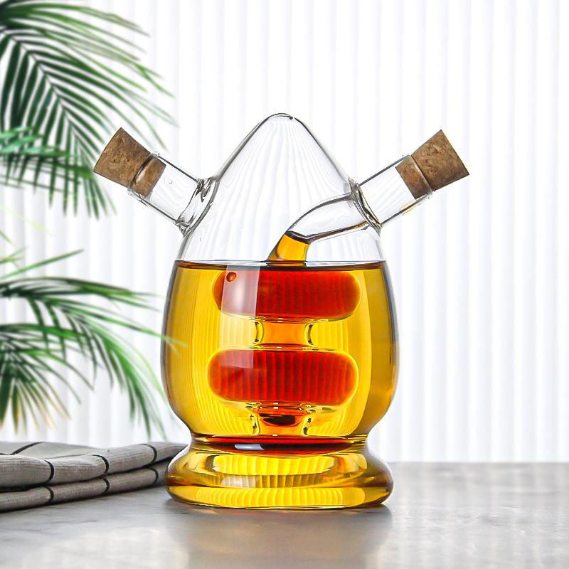 Double-layer Glass Oil Jug 2-in-1 Oil Vinegar Bottle Home Creative Double-mouth Cork Shaped Glass Oil Jug Kitchen Seasoning Tool