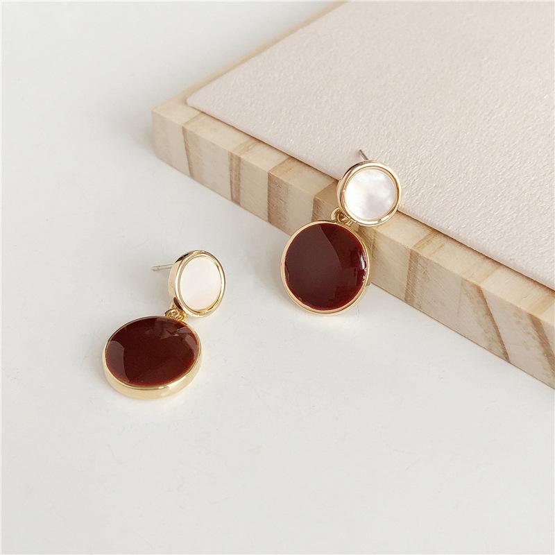 

Temperament Trendy Geometric Circle Shell Stud Earrings for Women Cute Pink Enamel Korea Dangle Earring Zircon Accessory Gift красный