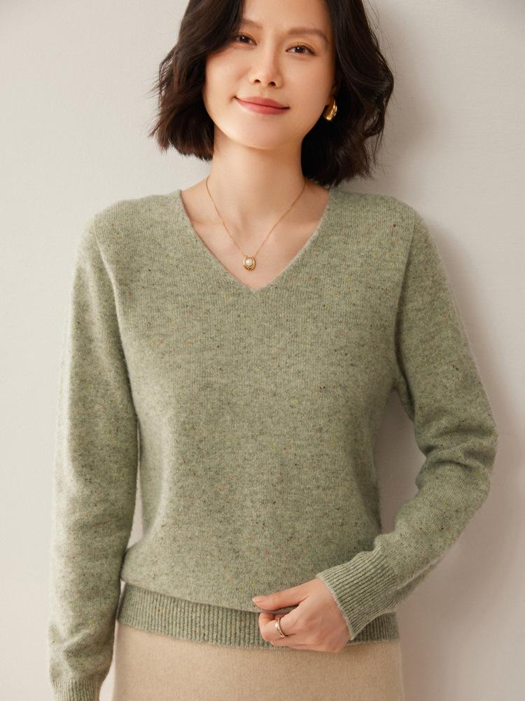 Women's V-Neck Dot Yarn Wool Sweater - Thick, Warm, Versatile Knitwear for Autumn and Winter