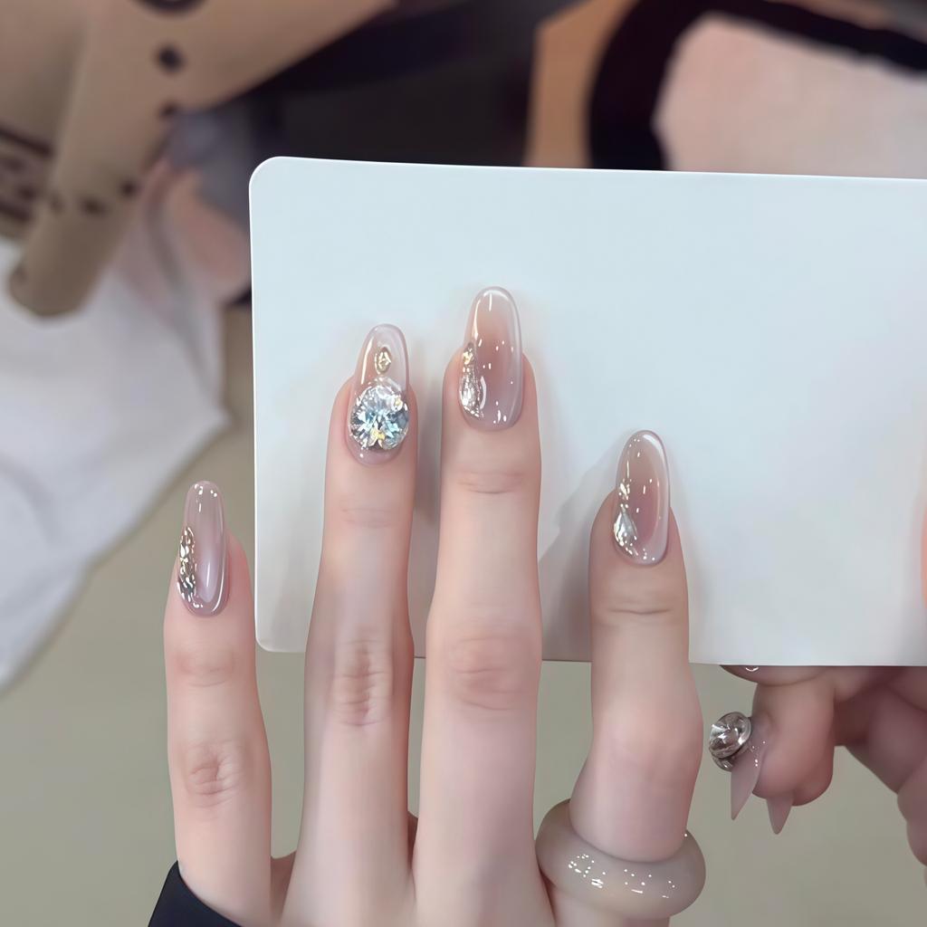 Atmosphere Ins Wind Burst Flash Pile Drill Cat's Eye Pure Hand-worn Armor Medium and Long Nail Art Fake Nail Patch