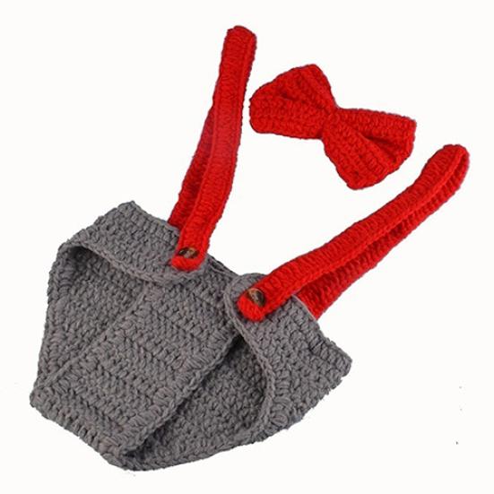 Căciulă Tricotată pentru Fetiță Nou-Născută + Papion Drăguț pentru Băiețel + Salopetă Fotografie