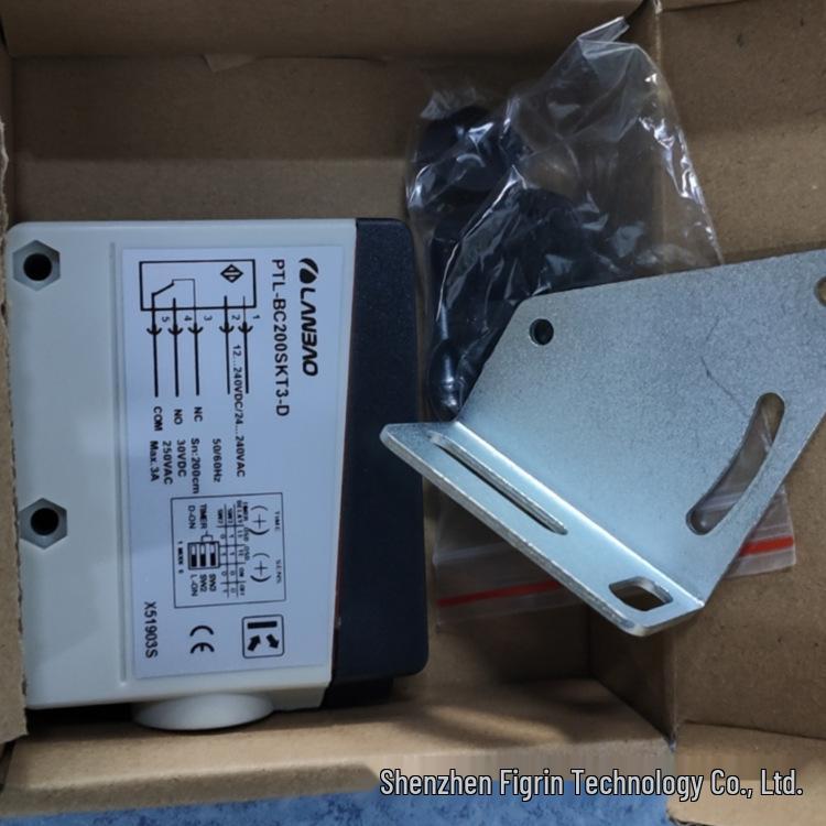 Фотоэлектрический датчик LANBAO PTL-BC200SKT3-D SKT3-D