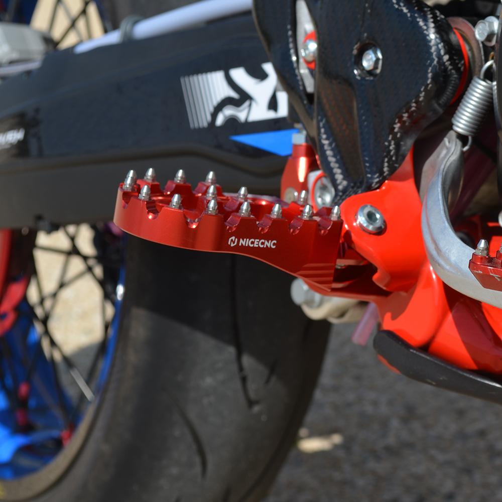 NICECNC For Beta 2020-2024 RR 300 RR 250 RR 200 RR 350 RR 390 RR 400 RR 430 RR 450 RR 480 RR 520 Forged Foot Pegs Footrest 2023
