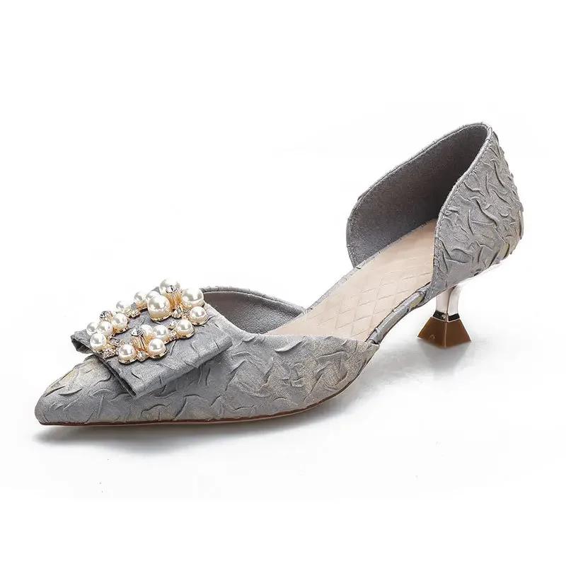 Fashion Baotou hollow sandals women's medium heel 2025 new pearl fairy style fashion thin heel pointed summer women's single shoes