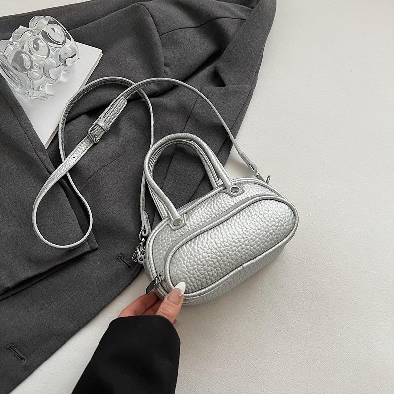 Summer Popular Small Bag Women's New Fashion Versatile Shoulder Bag Small Bag Messenger Bag