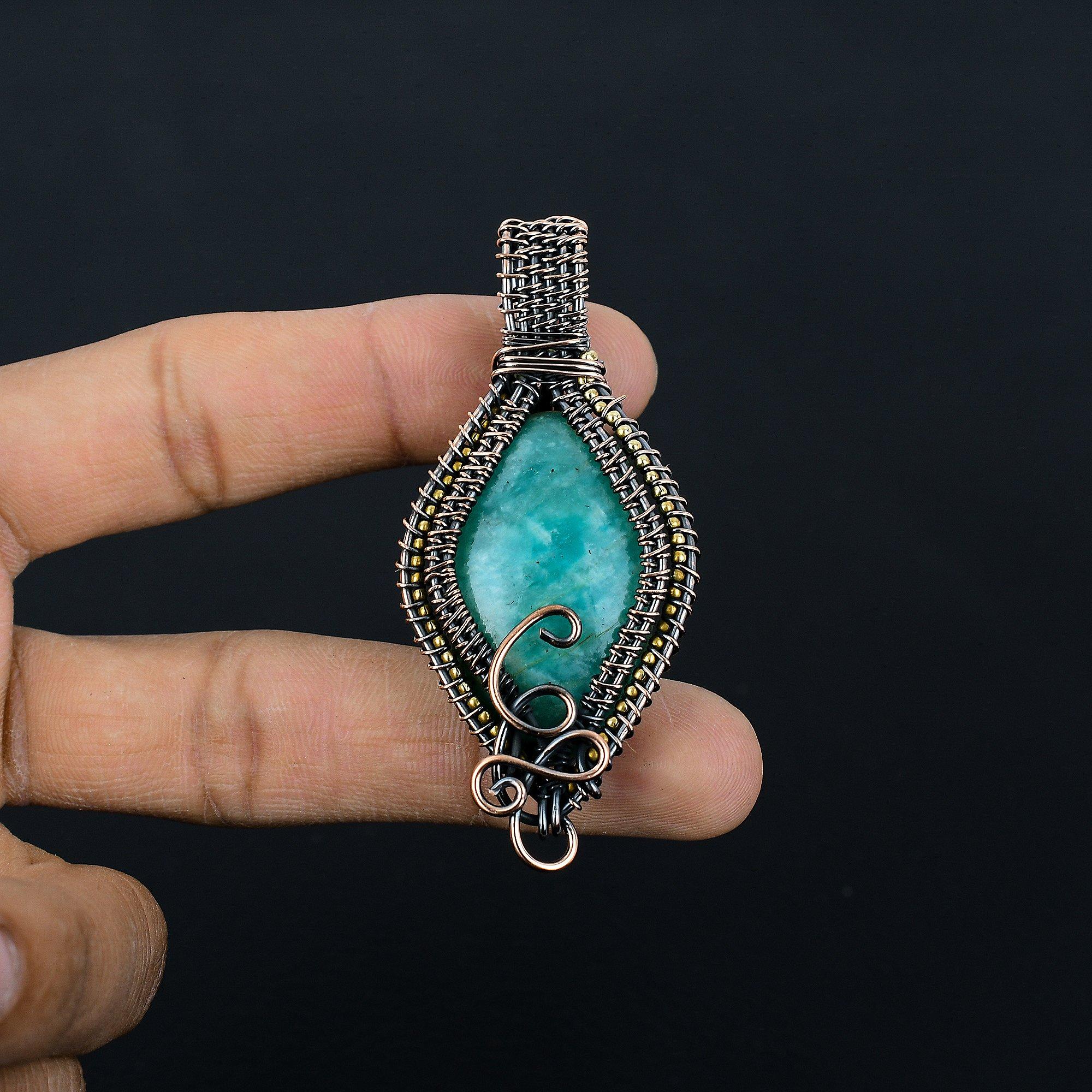 

Кулон из амазонита, кулон, обернутый медной проволокой 999 пробы, украшения из драгоценных камней ручной работы, подарки для жены, совершенно новый кулон 2.55 Inches