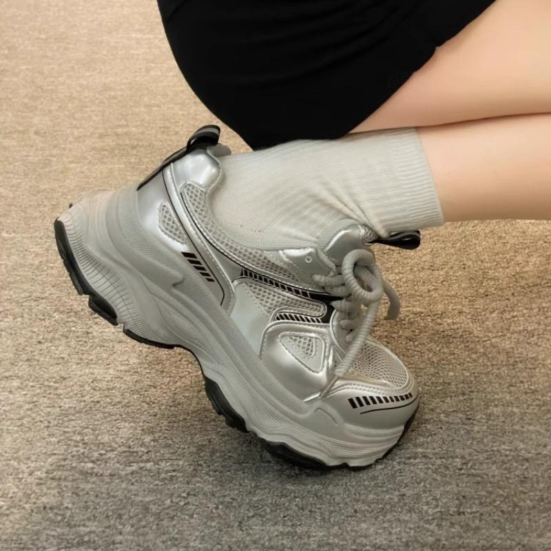 Luxury Women's Platform Sneakers Mesh Breathable Height-enhancing Casual Shoes Versatile Fashion Women's Fitness Vulcanized Shoe