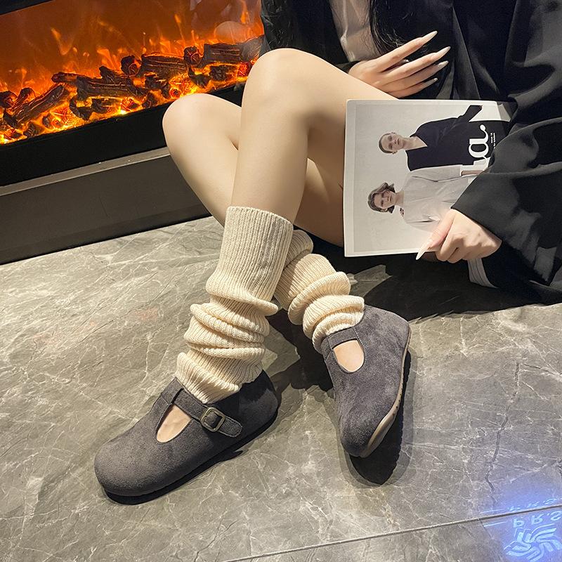 Retro Style Flat Bottom T-buckle Strap Single Shoes Women's Shoes 2025 New Versatile Small Leather Shoes Korean Version Suede Mary Jane Shoes