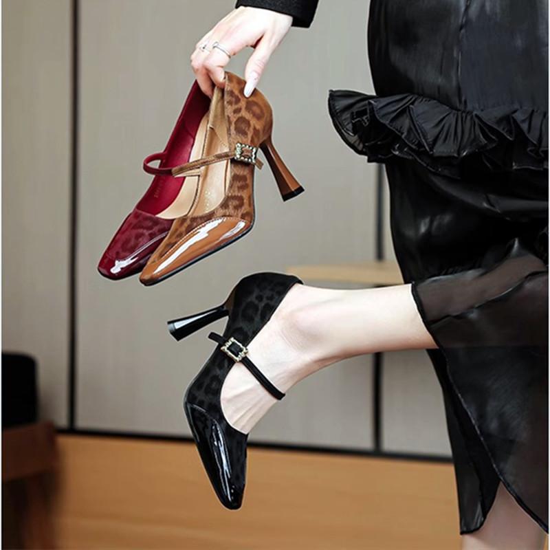 Fashion Sexy Leopard Women Pumps Elegant Buckle Strap Design Thin High Heels 9cm Autumn Party Wedding Bride Shoe Mary Jane Pumps Tacones