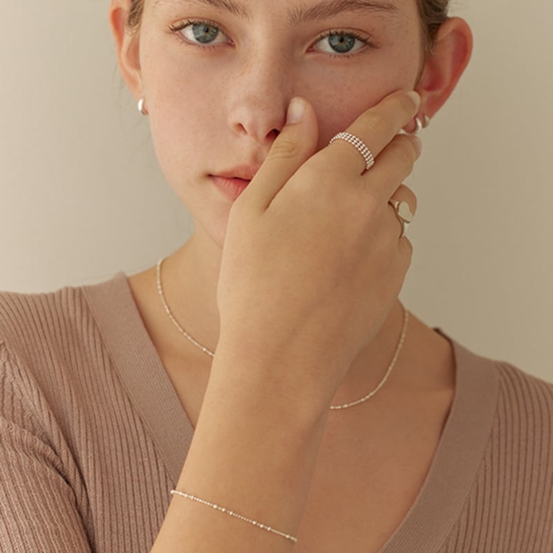 Lewe [6mm+10mm Pearl Earrings Free] Shining Cutting Ball Bracelet