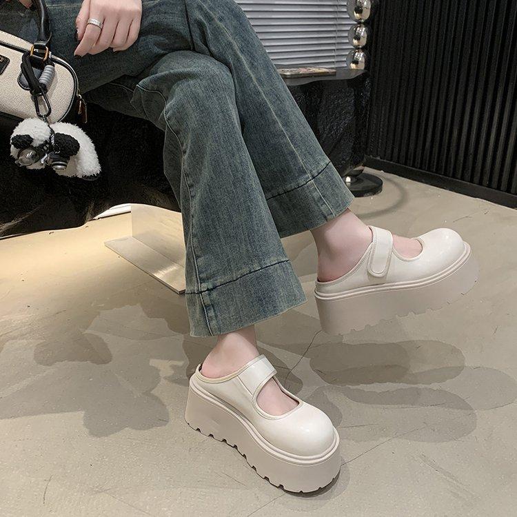 [Ushilai] British wind big head with slippers women's 2025 spring new small man increases height by one pedal