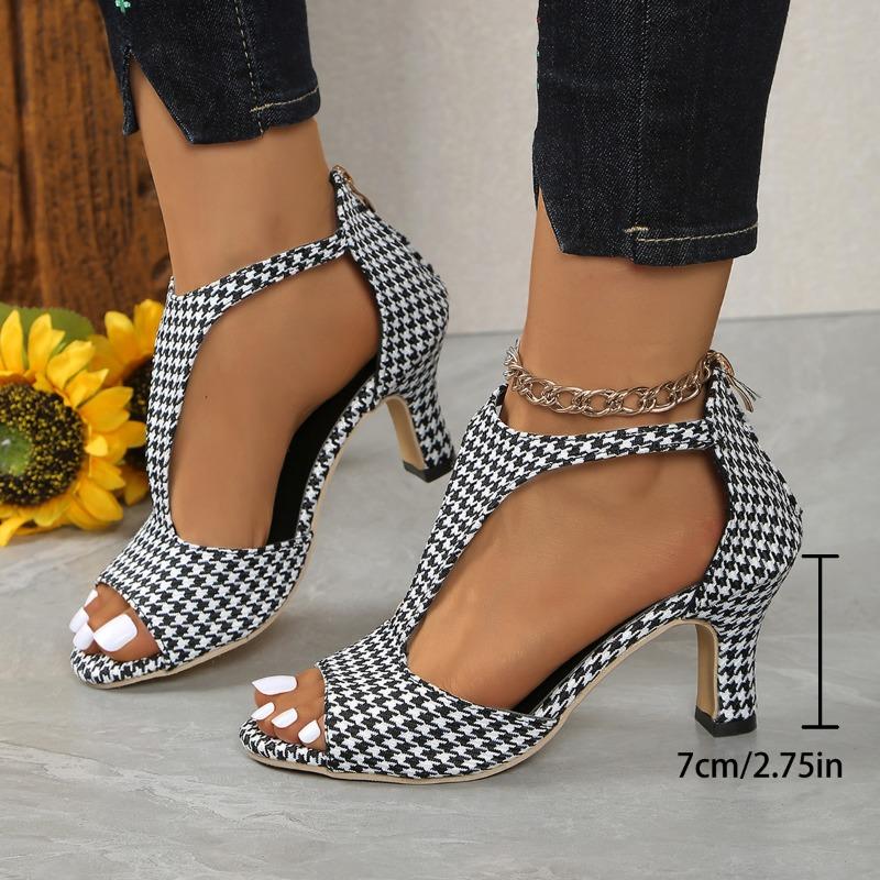 Fashion Back Zipper Package Heel Fish Mouth Shoes Female 2025 Summer New Large Size Side Empty Fine Heel Roman Sandals