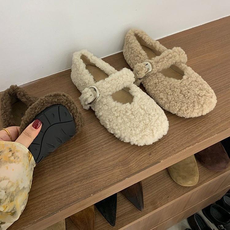 Retro gentle plush and fluffy shoes for women's 2025 autumn and winter new cute with skirt cotton shoes one pedal Doudou shoes
