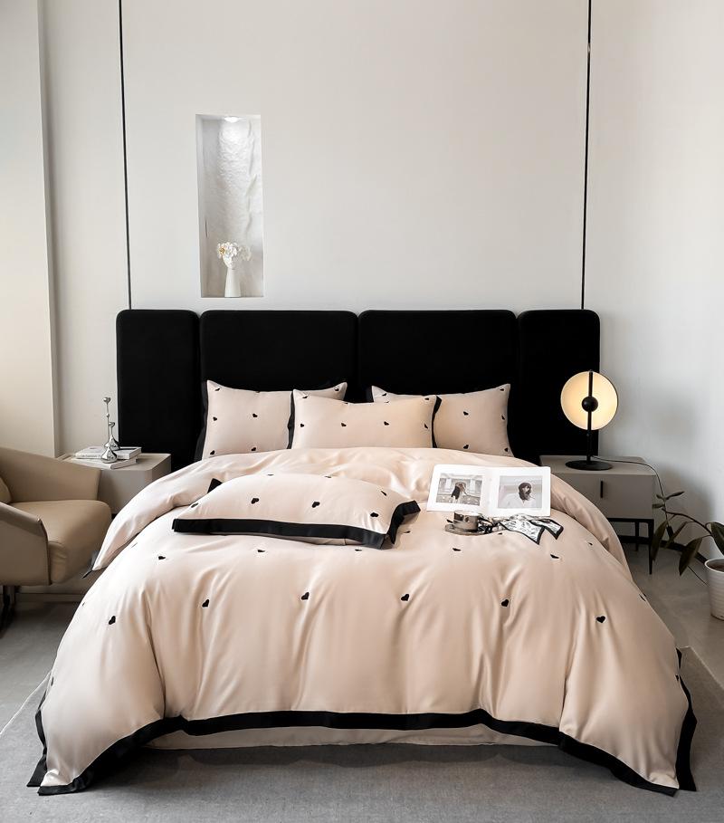 Simple light luxury Class A maternal and infant grade 4pcs set embroidered quilt cover bed sheet sleeping naked bedding 3pcs set