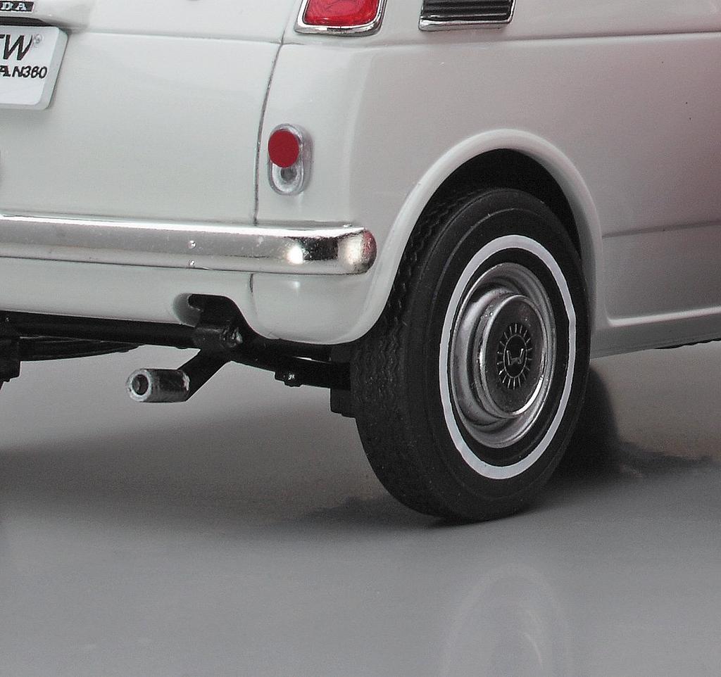 Hasegawa Honda N360 NII Plastic Model HC21 1/24