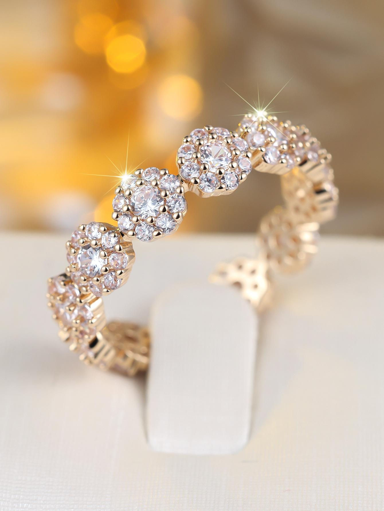 Popular round full diamond flower ring simple personalized ring ring no. 6