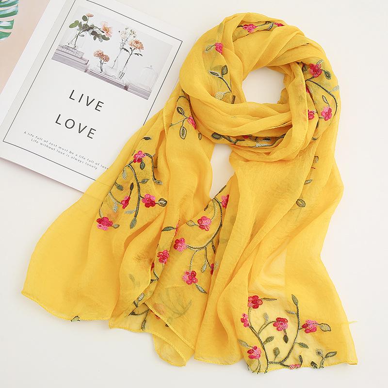 Eșarfă șifon cu flori de piersic în stil coreean: Șal Versatil pentru Femei cu Broderie Florală, pentru Modă și Călătorii, Protecție Solară