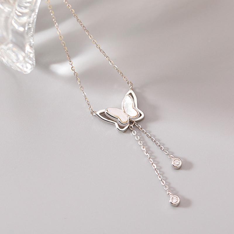 Shiny Butterfly Necklace Ladies Exquisite Clavicle Chain Necklace Jewelry For Ladies Gift