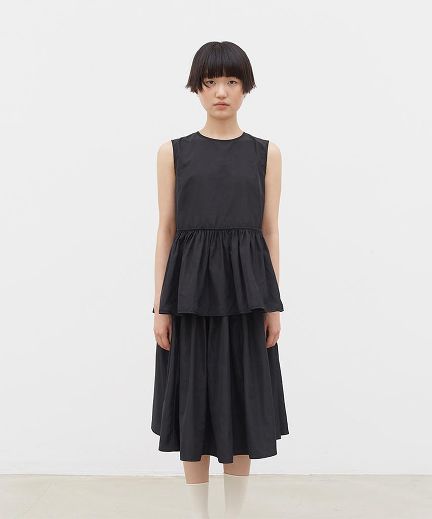 Koseumoseu Flare Peplum Sleeveless (Black)