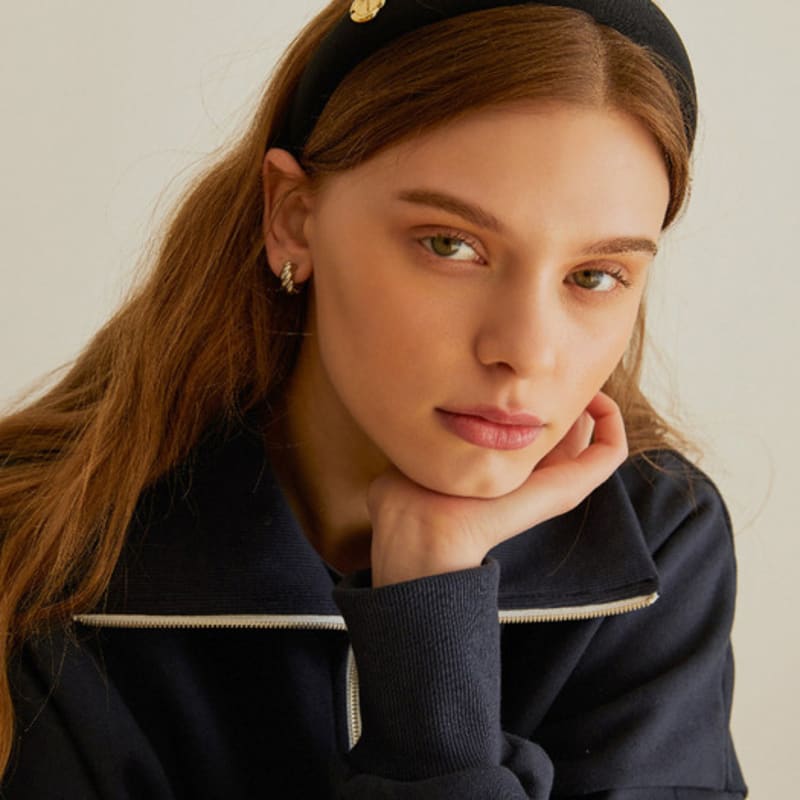 ANOETIC ANC GOLD STAMP HAIRBAND_BLACK