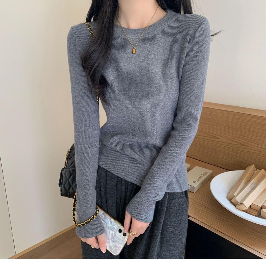 2025 Light Blue Chic Korean Slim-Fit Round Neck Sweater - Spring Age-Reducing Knitted Base Layer
