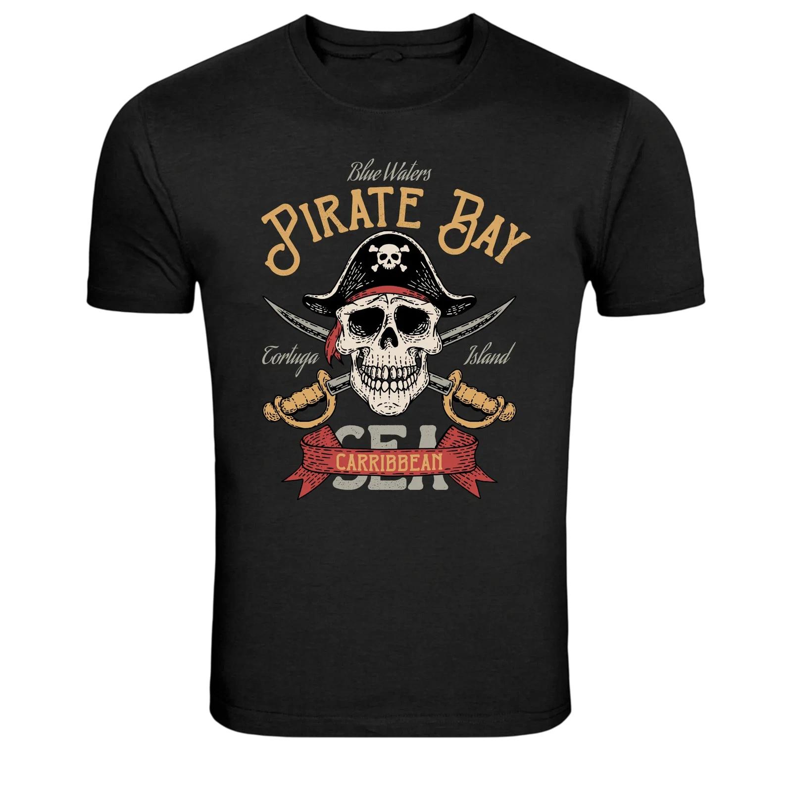 Pirate Bay Caribbean Skull Pirate Graphic T-Shirt S