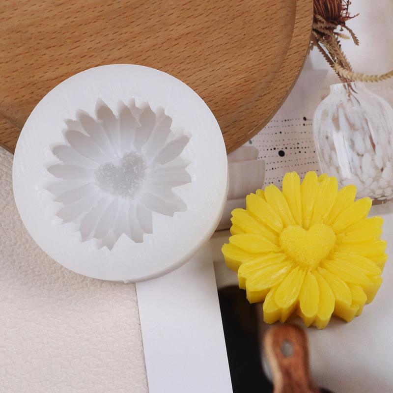 Sunflower Silicone Mold Charitable Gifts Daisy Aromatherapy Candle Decorations Mousse Cake Baking Handmade Soap Oven Safe China