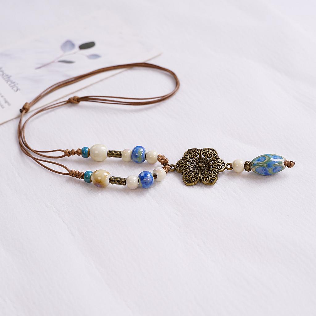 Winter New Factory Direct Sales Ceramic Niche Design High-end Necklace Ceramic Sweater Chain Accessories