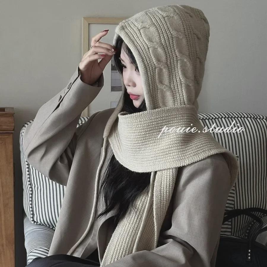 Women's Hooded Knitted Shawl: Wool Hat-Scarf-Waistcoat Combo for Autumn/Winter
