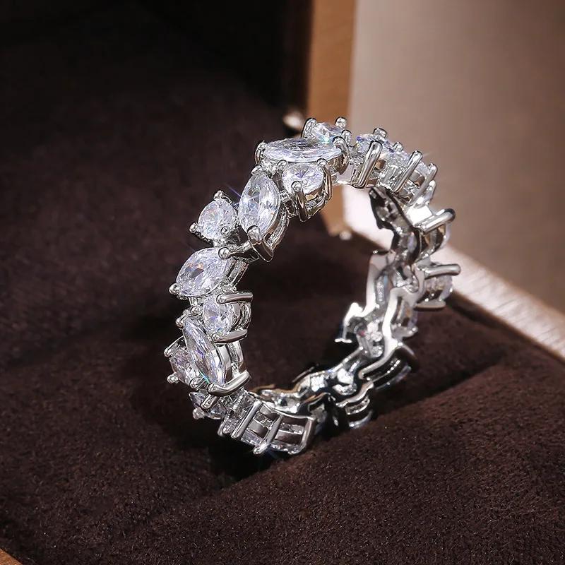 Bright Green Cubic Zirconia Ring Female Engagement Party Jewelry Noble Lady Fashion Wedding Ceremony Accessories Gift