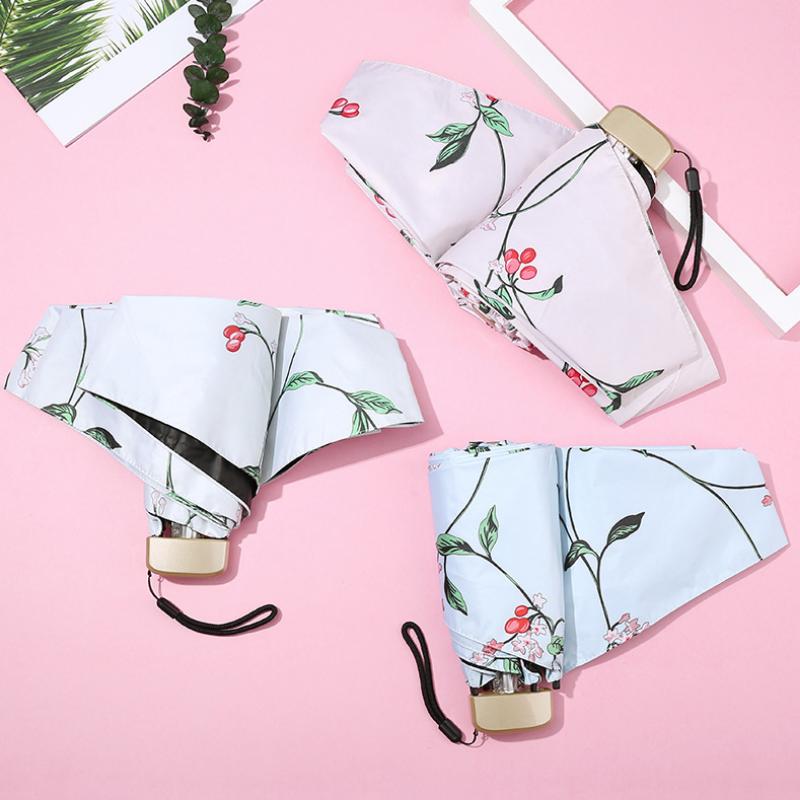 

Карманный зонт Маленькие мультфильмы Солнцезащитный зонт Легко носить Академию для дождя Женщины Студент водонепроницаемый складной зонт