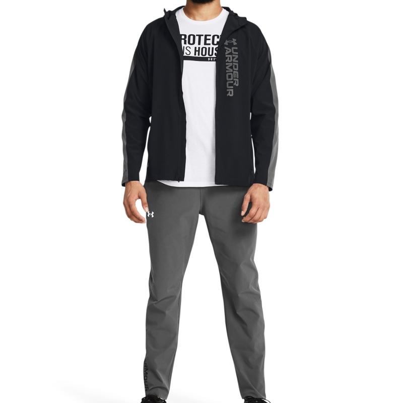 Under Armour Pantalon de sport en maille coupe slim à jambe droite avec imprimé logo Storm Run pour homme Gris foncé 1365622-025
