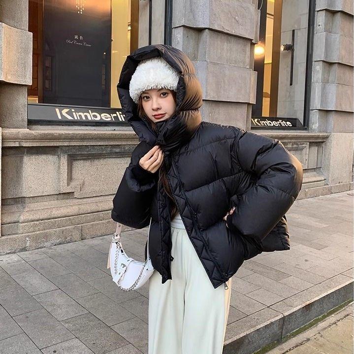 Short down padded jacket 2025 new small winter coat hooded padded jacket thickened bread padded jacket