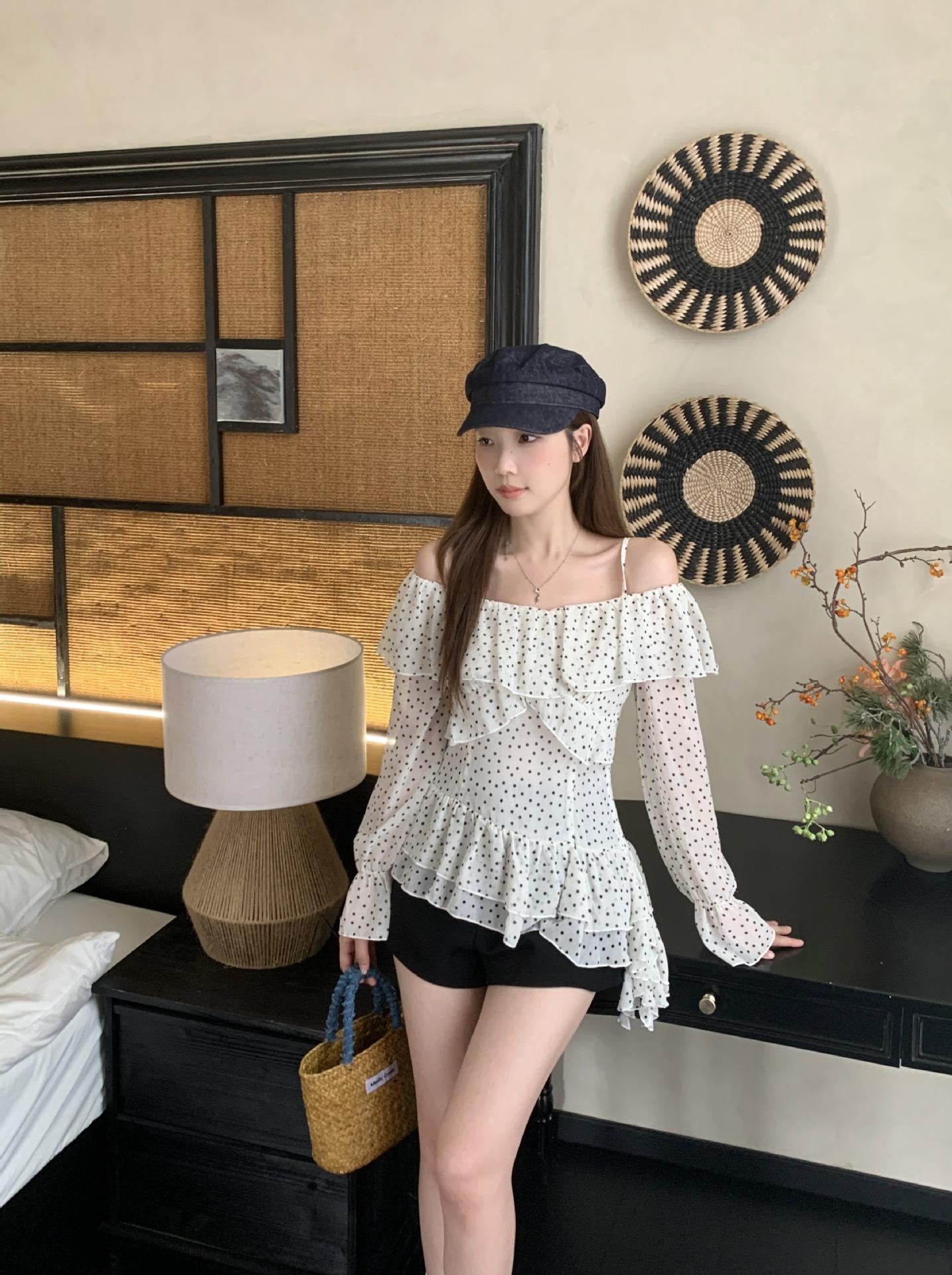 Plus Size Polka Dot Ruffle Off-Shoulder Top - Korean Style, Slimming, Elegant Spring Shirt L