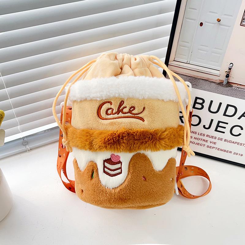 

Cute Cake Plush Bag Creative Storage Bag Girl Change Mobile Phone Bag Children Cartoon Crossbody Bag 20×13.5×23cm