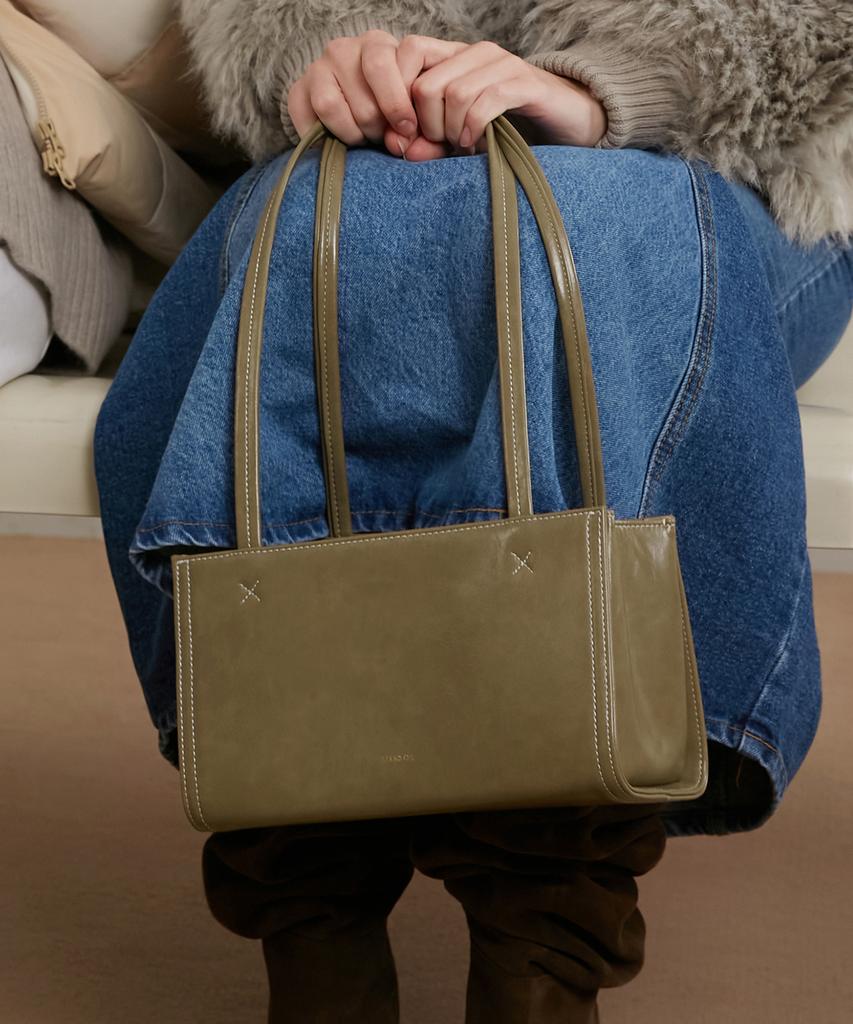 Stand Oil Oblong Bag Tiny · Oblong Bag Tiny