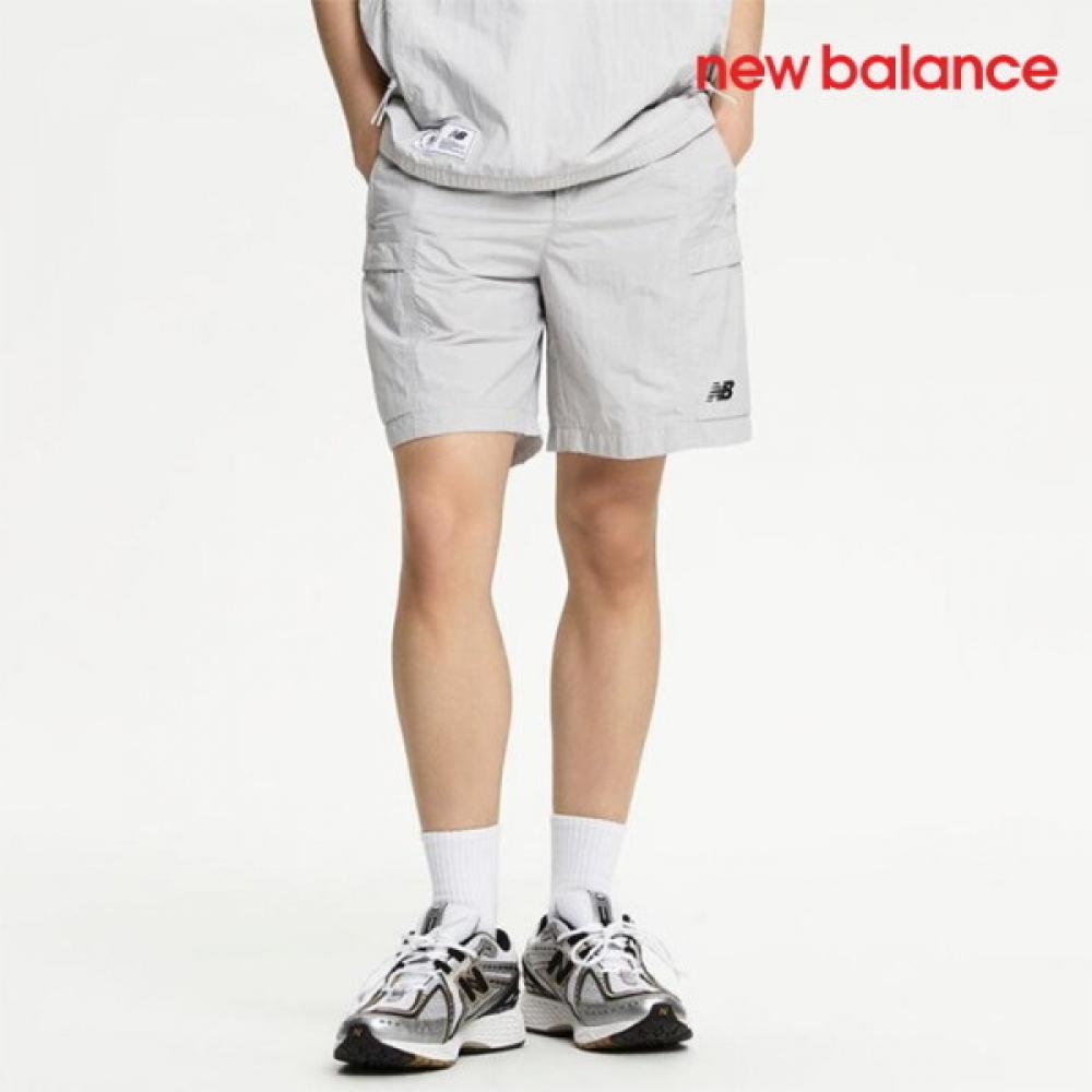 

New Balance Shorts Uni Nbsc 4.5 Inch Woven Show G4 Nbnve22513 FREE/L